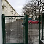 Appartement Joli - Parking Prive - Wifi Tres Debit - Au Calme Nantes