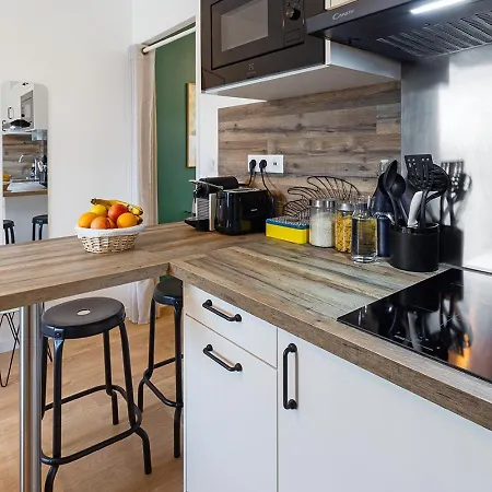 Joli - Parking Prive - Wifi Tres Debit - Au Calme * Nantes